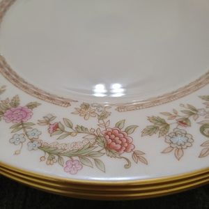 Lenox Helmsley dinner plates set of 4